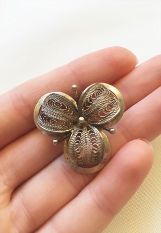 WOMENS VINTAGE FLOWER CLOVER BROOCH SILVER COLOUR PIN
