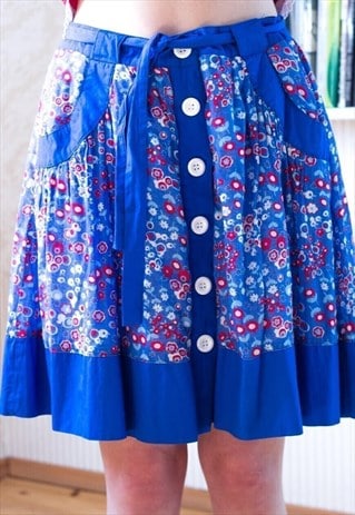 Bright blue short skirt with pocekts