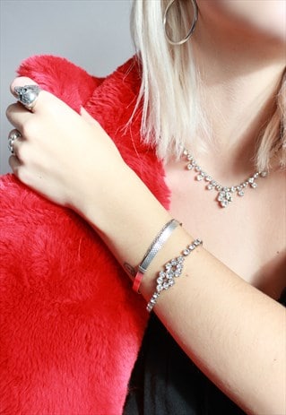 VINTAGE 60S PRINCESS CRYSTAL NECKLACE & BRACELET