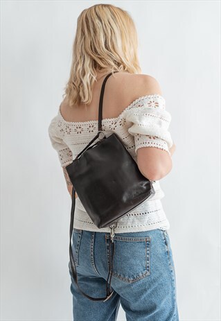 VINTAGE 90S GRUNGE SQUARE RUCKSACK IN BROWN