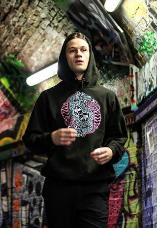 HOODIE IN BLACK WITH 3 COLOUR DRAGON GRAPHIC PRINT