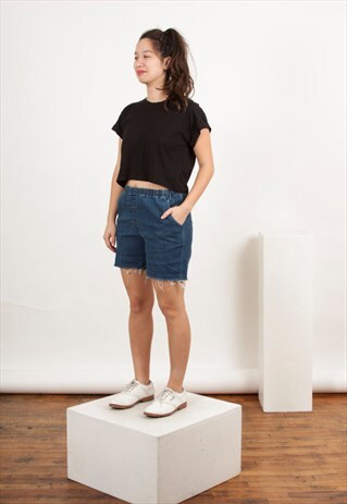 RAW EDGE DENIM SHORTS / VINTAGE COMFY COTTON SHORTS