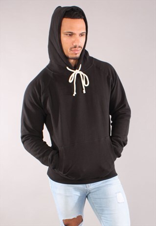 BLACK HOODIE