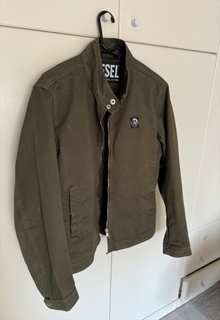 VINTAGE DIESEL ARMY GREEN COLLARLESS JACKET. SIZE M