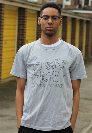 RETRO // 90'S // T-SHIRT