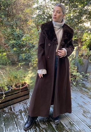 VINTAGE LAMBSWOOL COAT