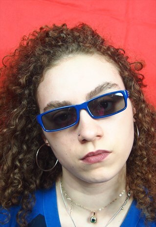 BLUE RETRO 90S SMALL SUNGLASSES