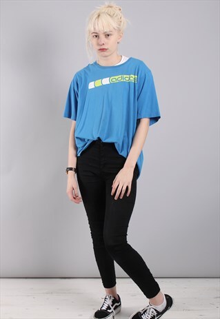 VINTAGE ADIDAS T-SHIRT