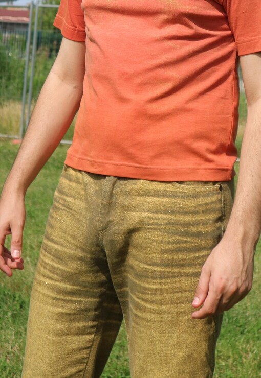garment image