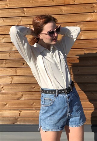 VINTAGE HIGH WAISTED DENIM SHORTS