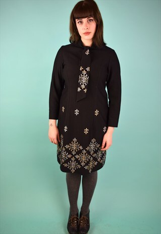 VINTAGE 70'S SHIFT DRESS