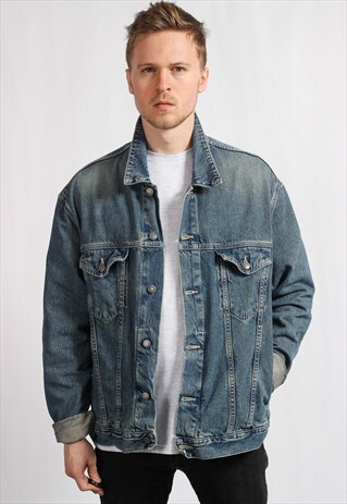 VINTAGE DENIM JACKET