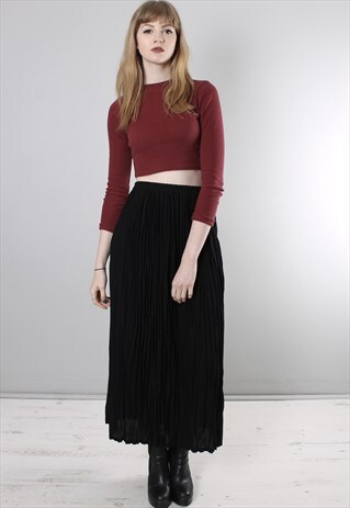VINTAGE 80S BLACK LONG PLEATED TEXTURED SHEER SKIRT