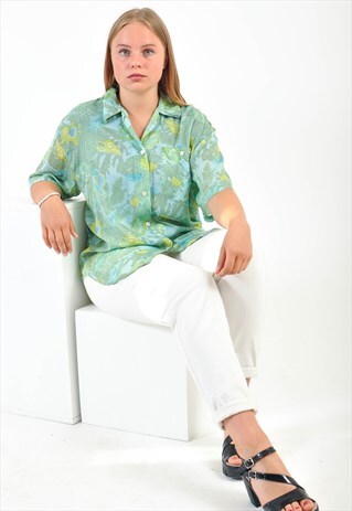 VINTAGE SHORT SLEEVE IN HAWAII PRINT BLOUSE