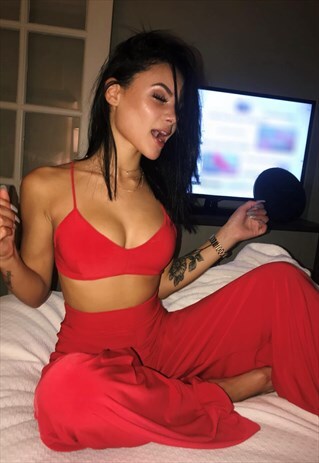 FINSBURY WIDE LEG TROUSERS IN RED