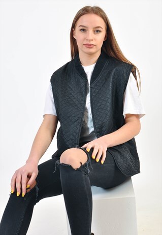VINTAGE QUILTED VEST IN BLACK