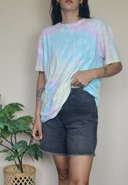 Vintage Tie Dye Tshirt in Multi Pastel