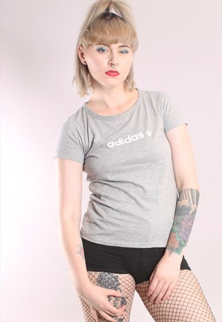 VINTAGE ADIDAS T-SHIRT