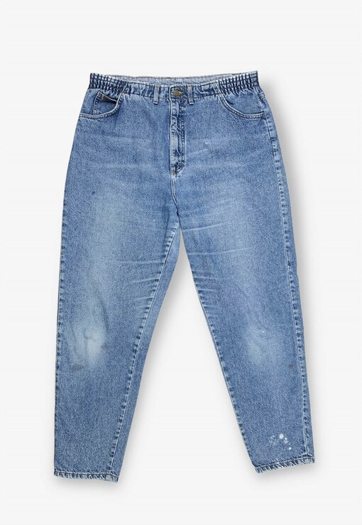 garment image