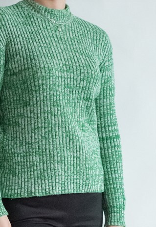 VINTAGE 90S MINIMAL ROLL-NECK JUMPER IN GREEN