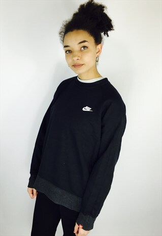 NIKE SWEATSHIRT