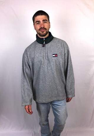 VINTAGE TOMMY HILFIGER QUARTER ZIP FLEECE IN GREY