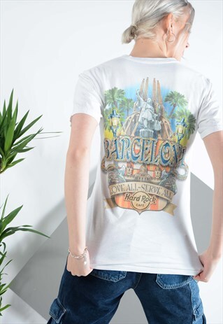 VINTAGE HARD ROCK CAFE BARCELONA T-SHIRT IN WHITE WITH PRINT