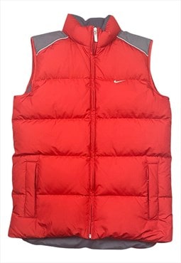 Nike Vintage Men's Red Puffer Bodywarmer