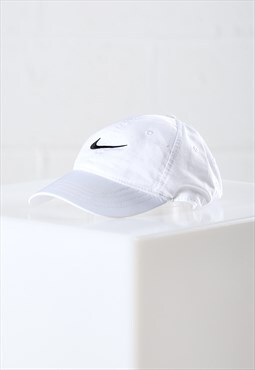 Vintage Nike Cap in White Summer Gym Baseball Swoosh Hat