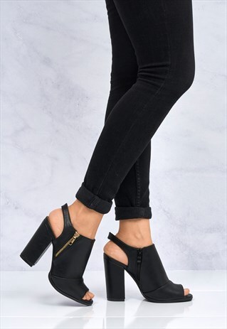 ZIP DETAIL OPENTOE SHOEBOOT IN BLACK MATT