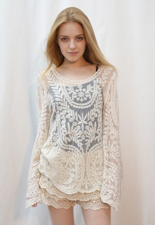 FLORAL CROCHET TOP