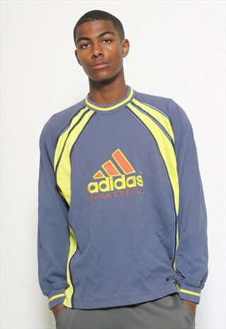 VINTAGE ADIDAS SWEATSHIRT