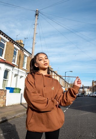 HOODIE IN CARAMEL TOFFEE WITH INITIALS EMBROIDERY