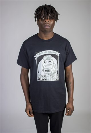 GOOD FORTUNE T-SHIRT IN BLACK
