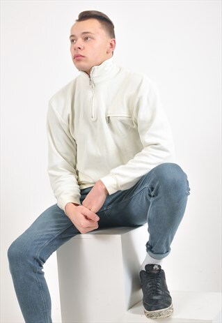 VINTAGE 1/4 ZIP SWEATSHIRT IN WHITE