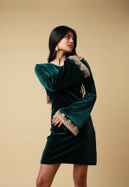 garment image