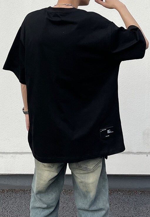 garment image