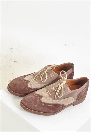 Vintage 00s suede leather shoes in brown