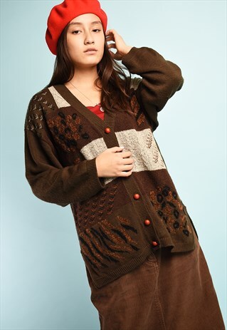 VINTAGE 90'S ANIMAL PATTERN KNIT OVERSIZED CARDIGAN