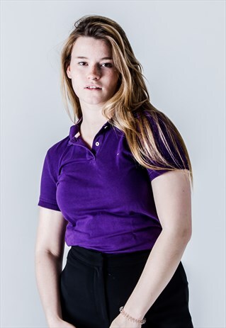 VINTAGE 90S TOMMY HILFIGER POLO SHIRT IN PURPLE