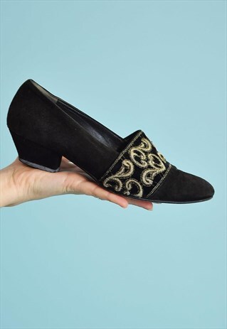 80'S RETRO FAUX SUEDE GOLDEN LACE PUMPS