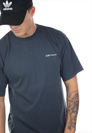 VINTAGE REEBOK SPELL OUT T SHIRT TEE