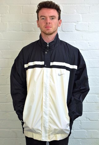 VINTAGE 90'S NIKE JACKET