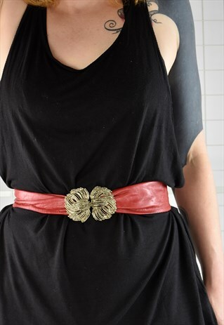 VINTAGE 80S RED LEATHER WAIST BELT WITH ORNATE BUCKLE