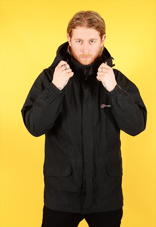 VINTAGE BERGHAUS GORE-TEX RAIN COAT BLACK