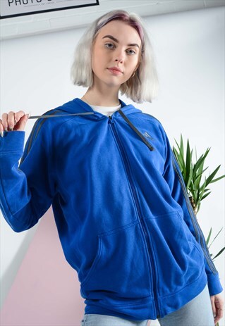 ADIDAS HOODIE IN BLUE WITH LOGO.