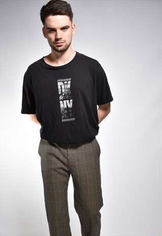 VINTAGE 1990S DKNY LOGO SPELLOUT PRINT TSHIRT