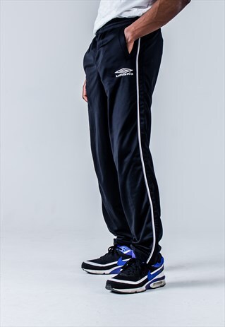 VINTAGE 90S UMBRO TRACK SUIT BOTTOMS IN BLACK