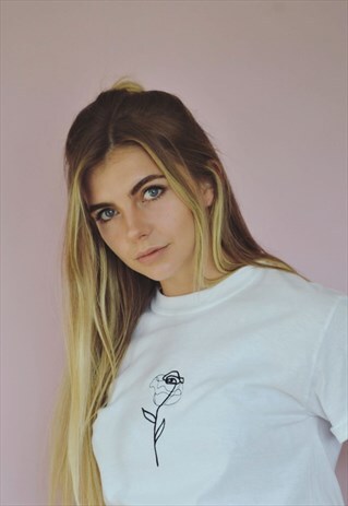 UNISEX T-SHIRT IN WHITE WITH CONTINUOUS ROSE EMBROIDERY