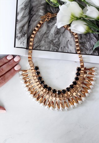 GOLD PEARL DIAMANTE CHUNKY STATEMENT NECKLACE